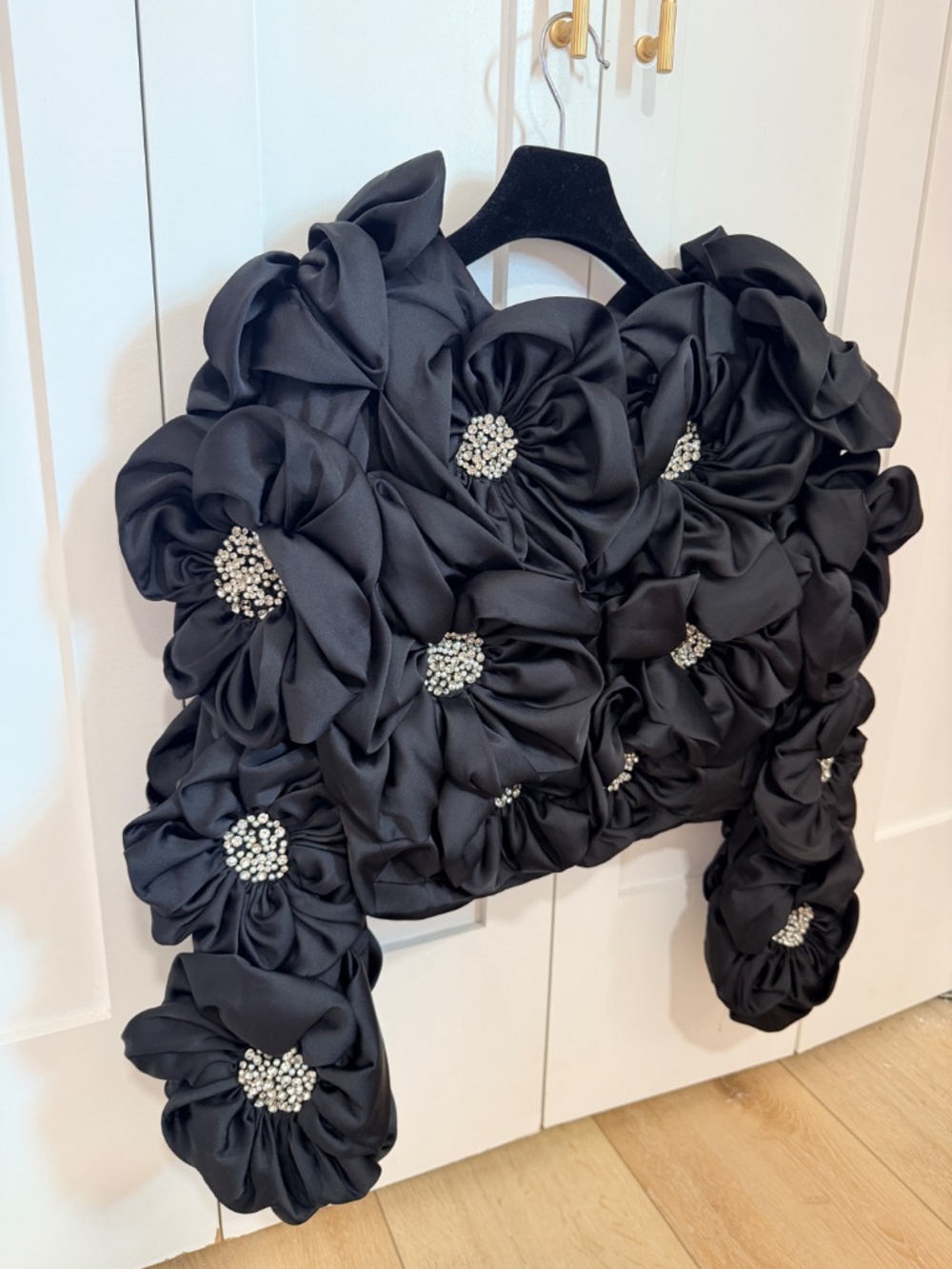 Alice + Olivia Lorna Black Embellished Puff Sleeve Cropped Jacket | Size S - Picture 2 of 11